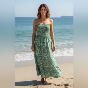 Zesica Floral Green Strapless Maxi Dress small
